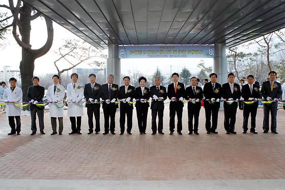 의과대학 증축 및 리노베이션 준공식(2010-12-29)