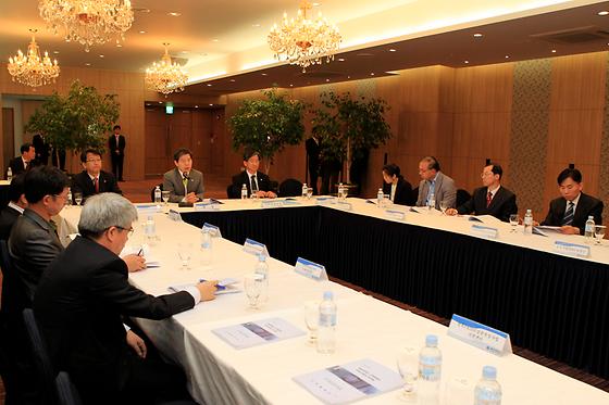 정부재정지원 국책사업단 사업책임자 워크숍 개최(2011-4-15)