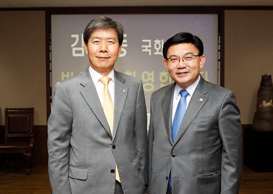 김성동 한나라당 국회의원 접견(2011-11-9)