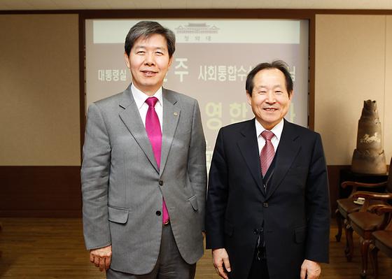 대통령실 사회통합수석 박인주 비서관 접견(2012-2-2)